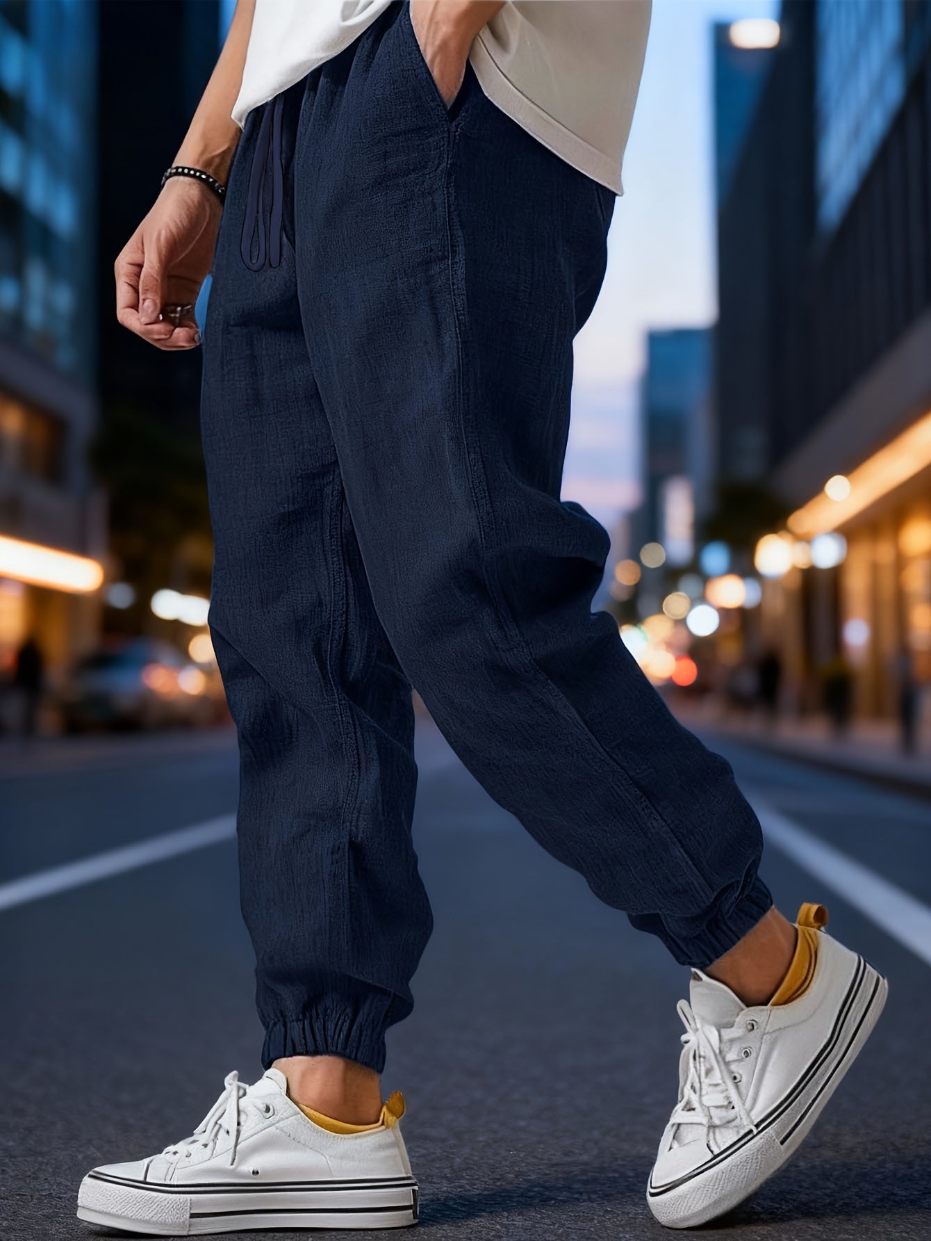 LIAM™ | Men's Relaxed Woven Trousers