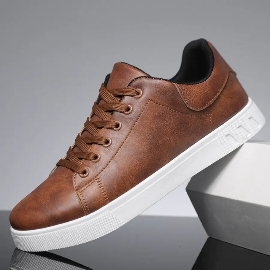 LIAM™ | Leather Trainers