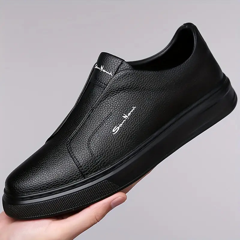LIAM™ | ELEGANT SLIP-ON SNEAKERS FOR MEN