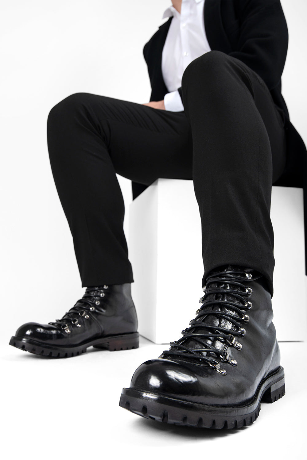 LIAM™ | CAMDEN Tar-Black Combat Boots