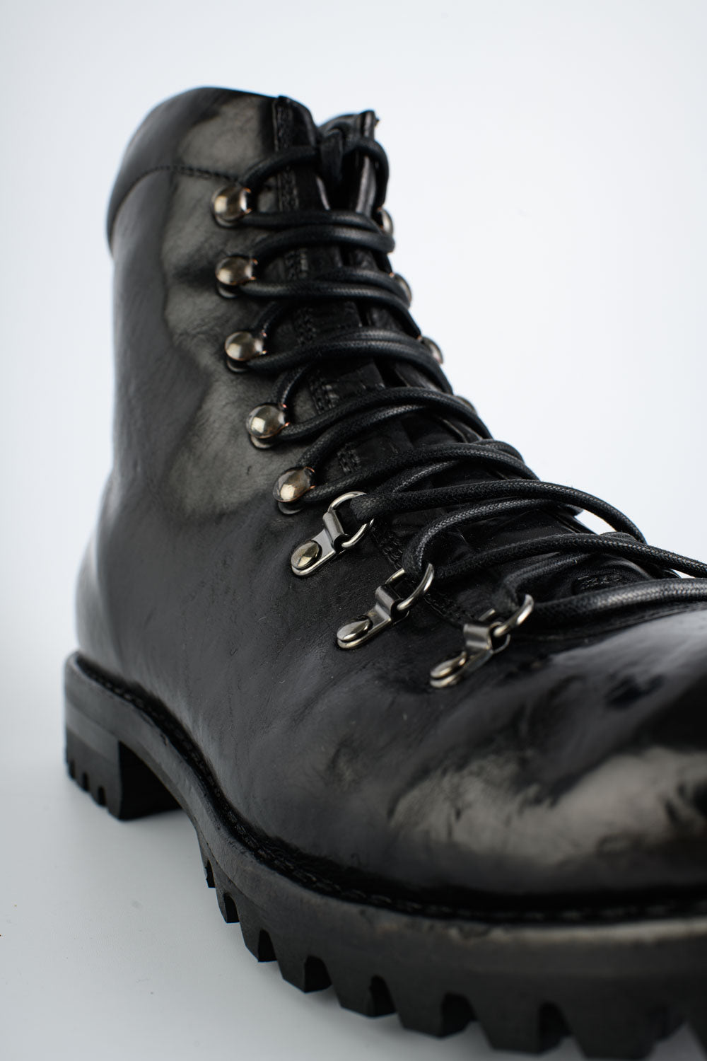 LIAM™ | CAMDEN Tar-Black Combat Boots