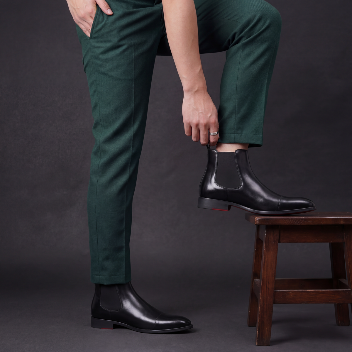 LIAM™ | Calvino Leather Chelsea Boots