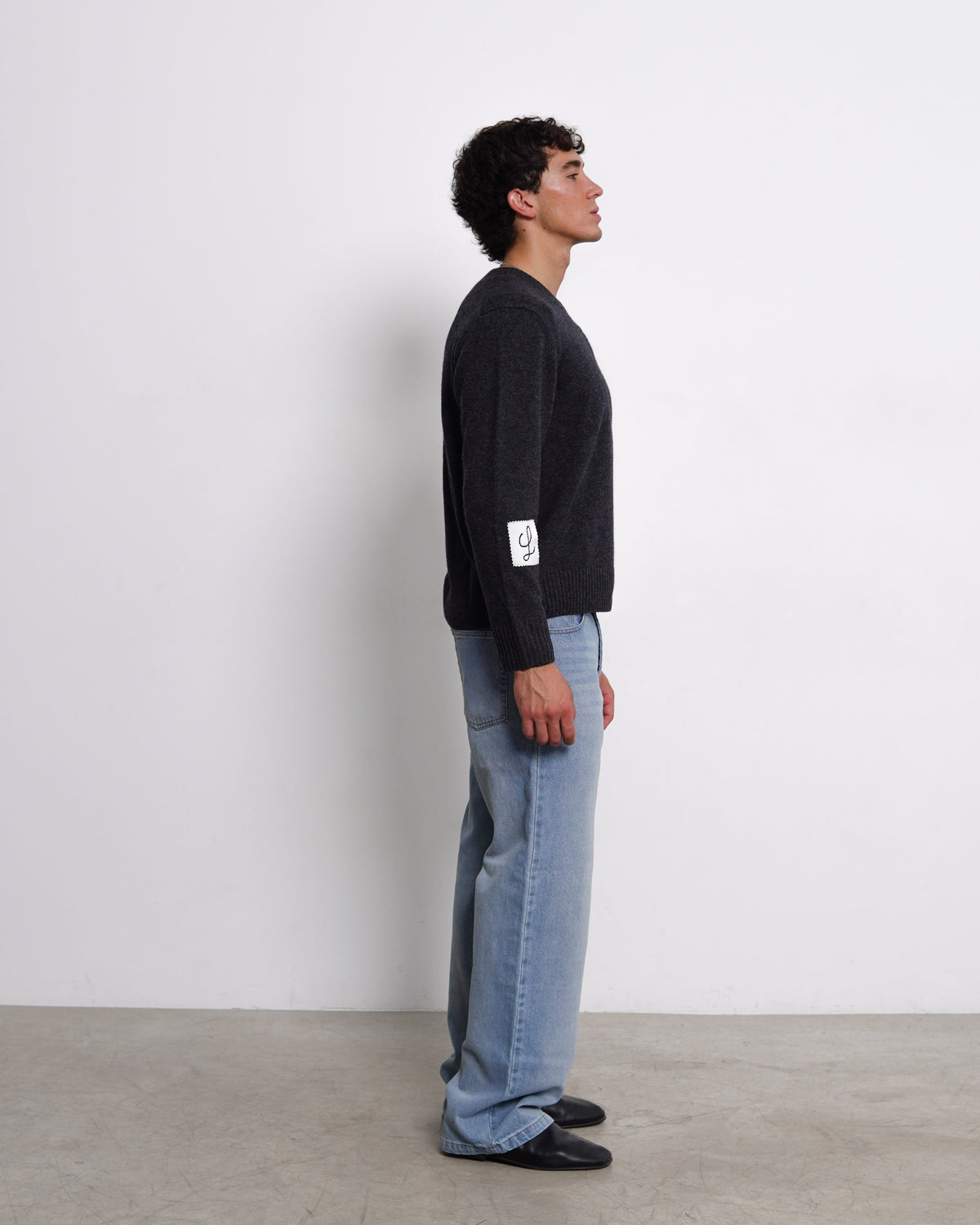 LIAM™ | Refined Cashmere Sweater | Dark Gray