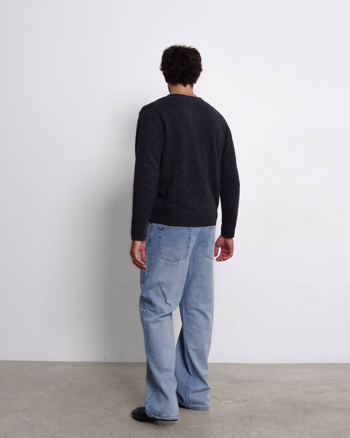 LIAM™ | Refined Cashmere Sweater | Dark Gray