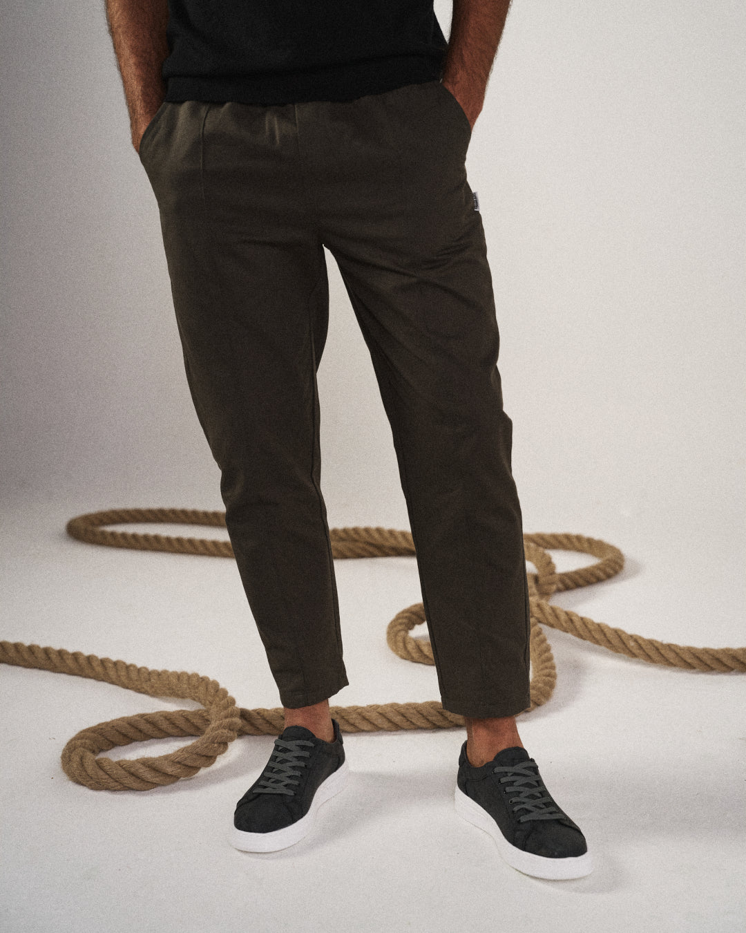 LIAM™ | TAPERED JOGGING PANTS