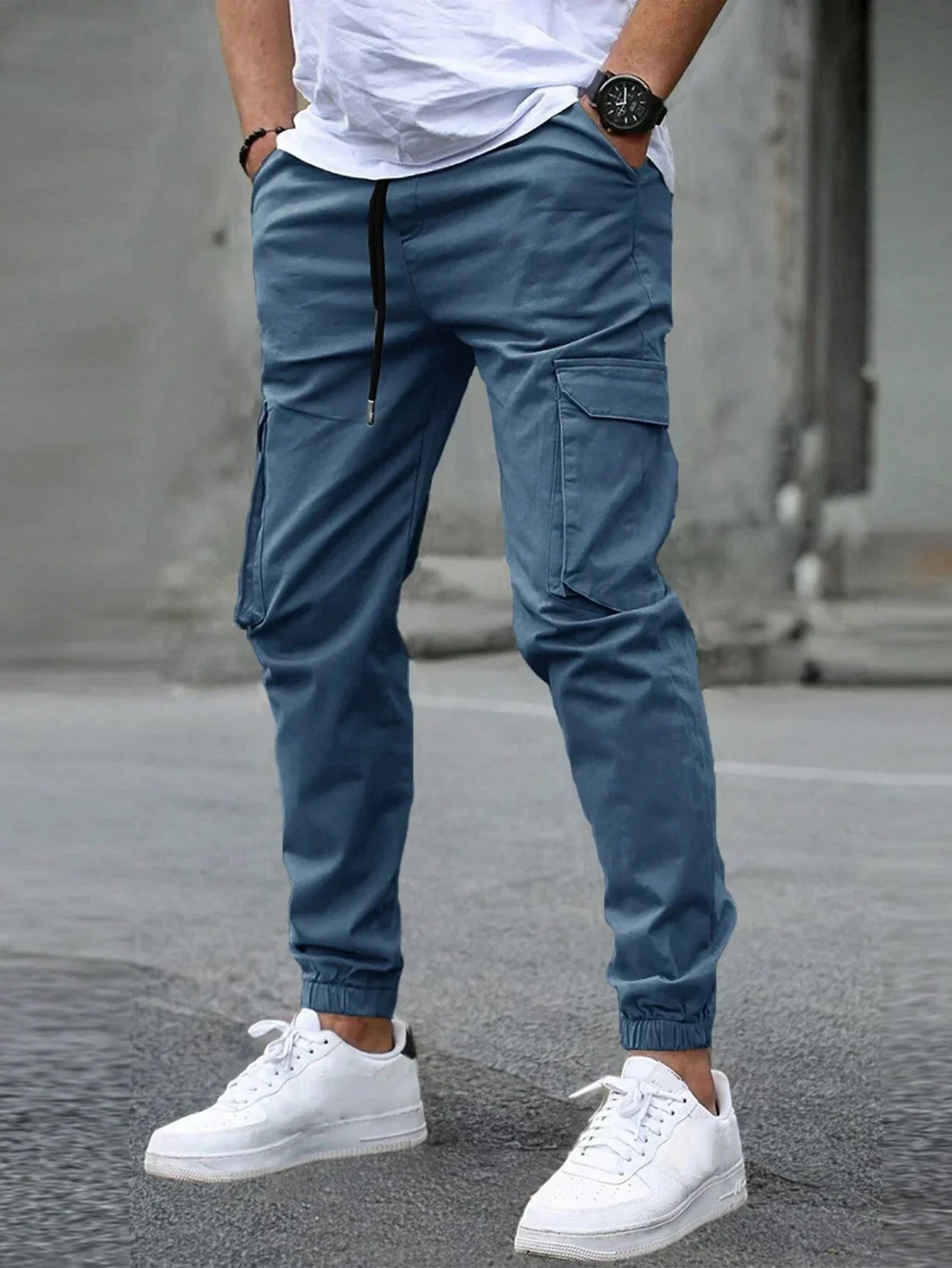 LIAM™ | Men's Tapered Cargo Pants