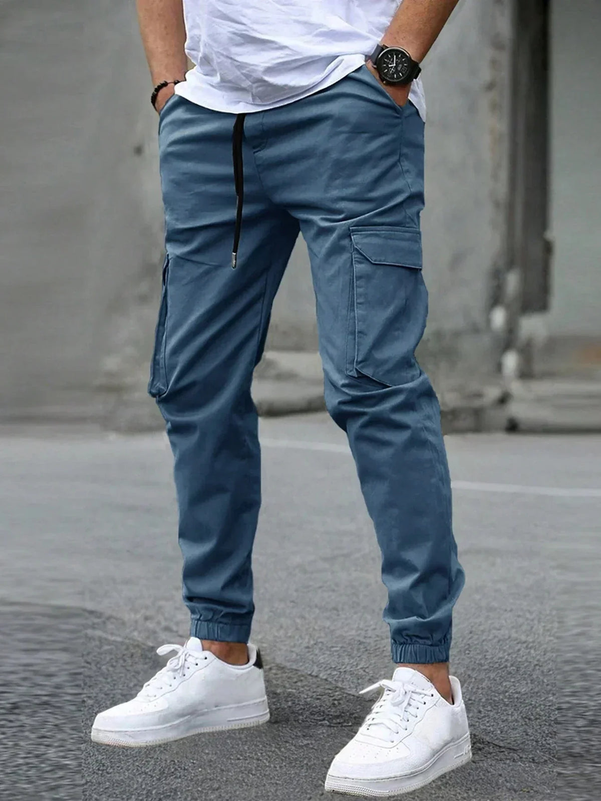 LIAM™ | Men's Tapered Cargo Pants