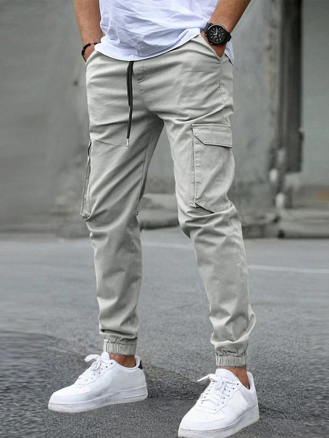 LIAM™ | Men's Tapered Cargo Pants