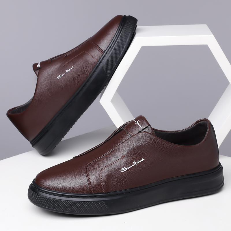 LIAM™ | ELEGANT SLIP-ON SNEAKERS FOR MEN