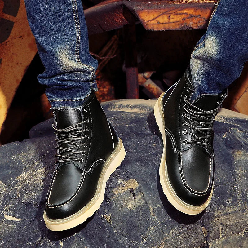 LIAM™ | CLASSIC LACE-UP BOOTS FOR MEN
