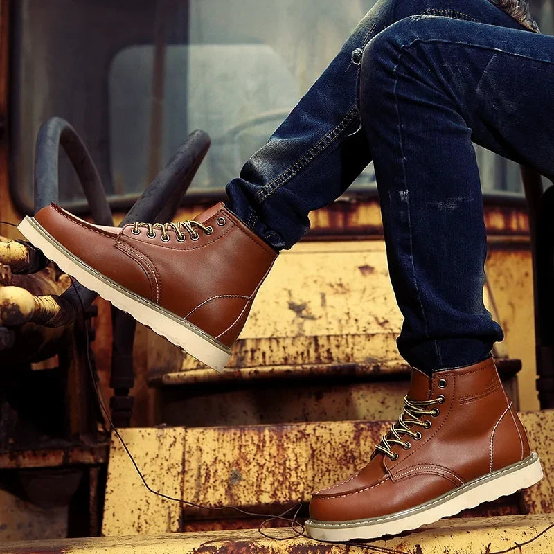 LIAM™ | CLASSIC LACE-UP BOOTS FOR MEN