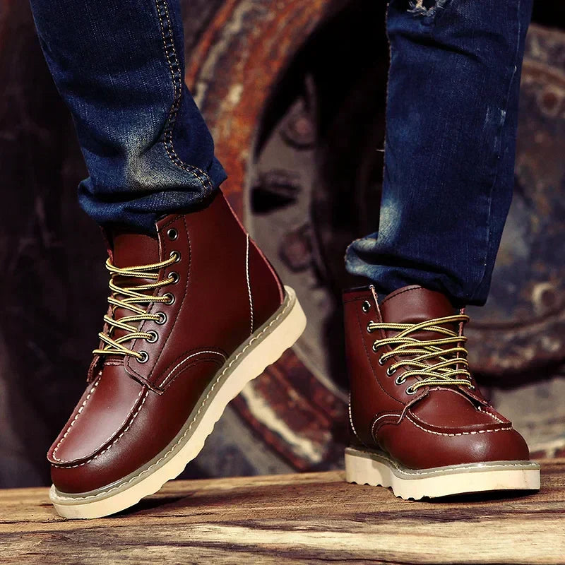 LIAM™ | CLASSIC LACE-UP BOOTS FOR MEN