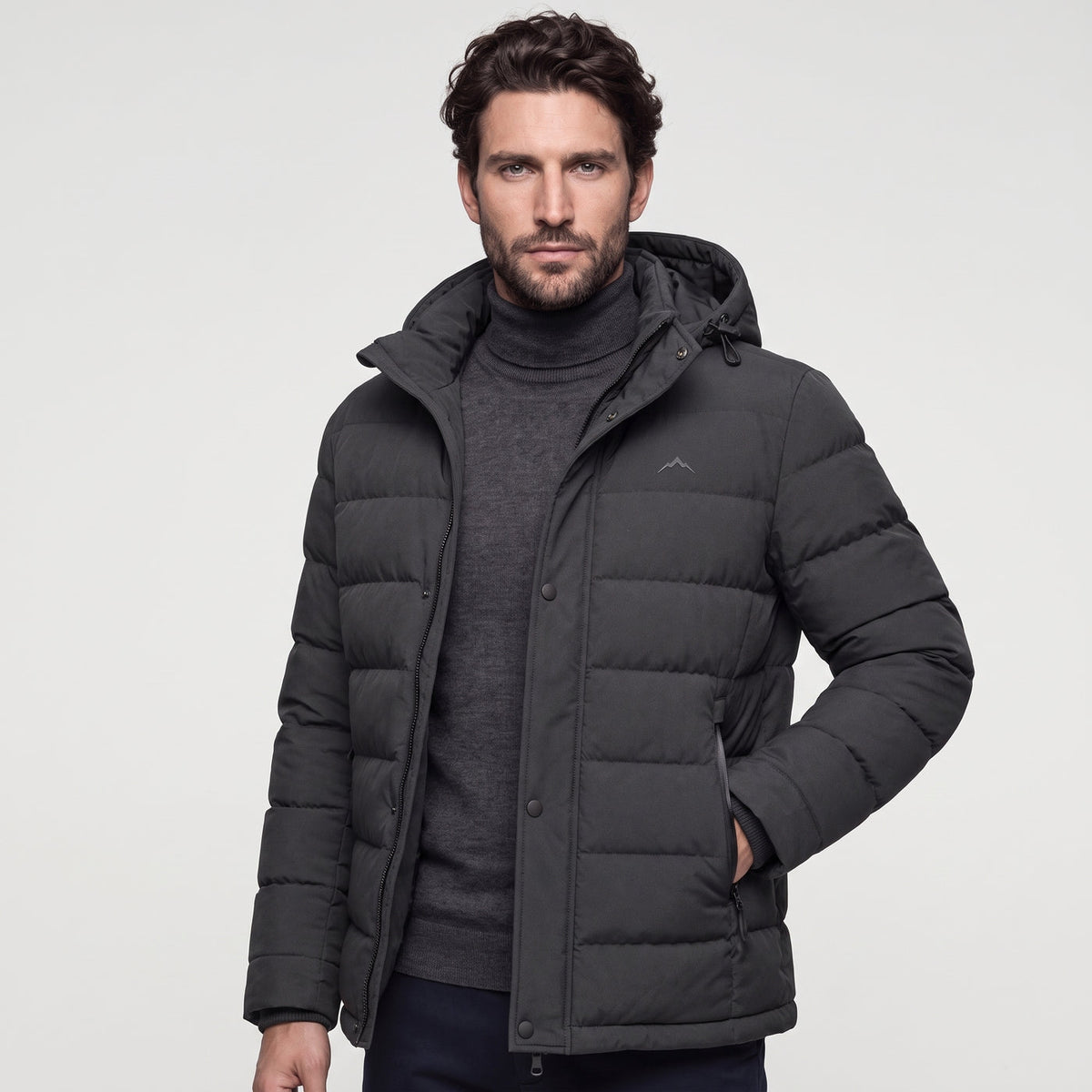LIAM™ | Vostok Hooded Puffer Jacket