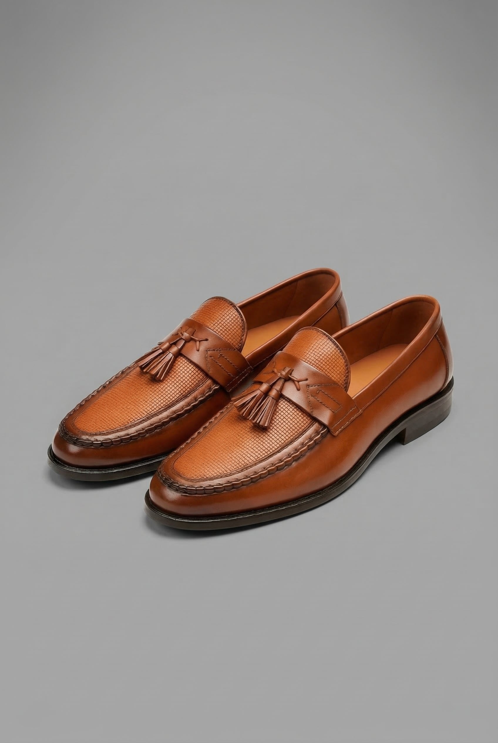 LIAM™ | Men's Woven Tassel Loafers